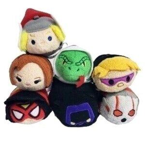 Marvel Tsum Tsum Avengers 6 Mini Plush Set Superhero Iconic Character Collection